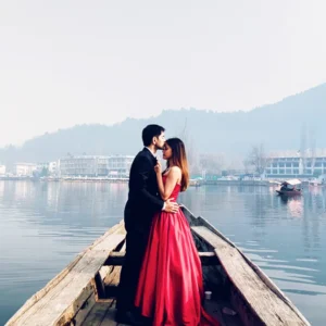 Srinagar_photoshoot_charzan_holidays