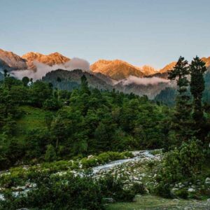 -the-peaceful-sight-of-chatpal-kashmir